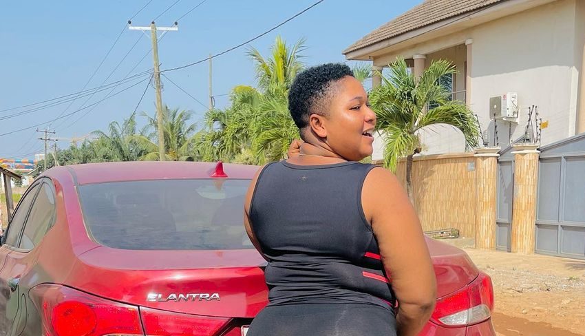 Xandy Kamel Shows Off Her Raw B0rt0s As She Poses in See-through Dress In New Photo