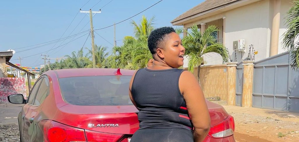 Xandy Kamel Shows Off Her Raw B0rt0s As She Poses in See-through Dress  In New Photo