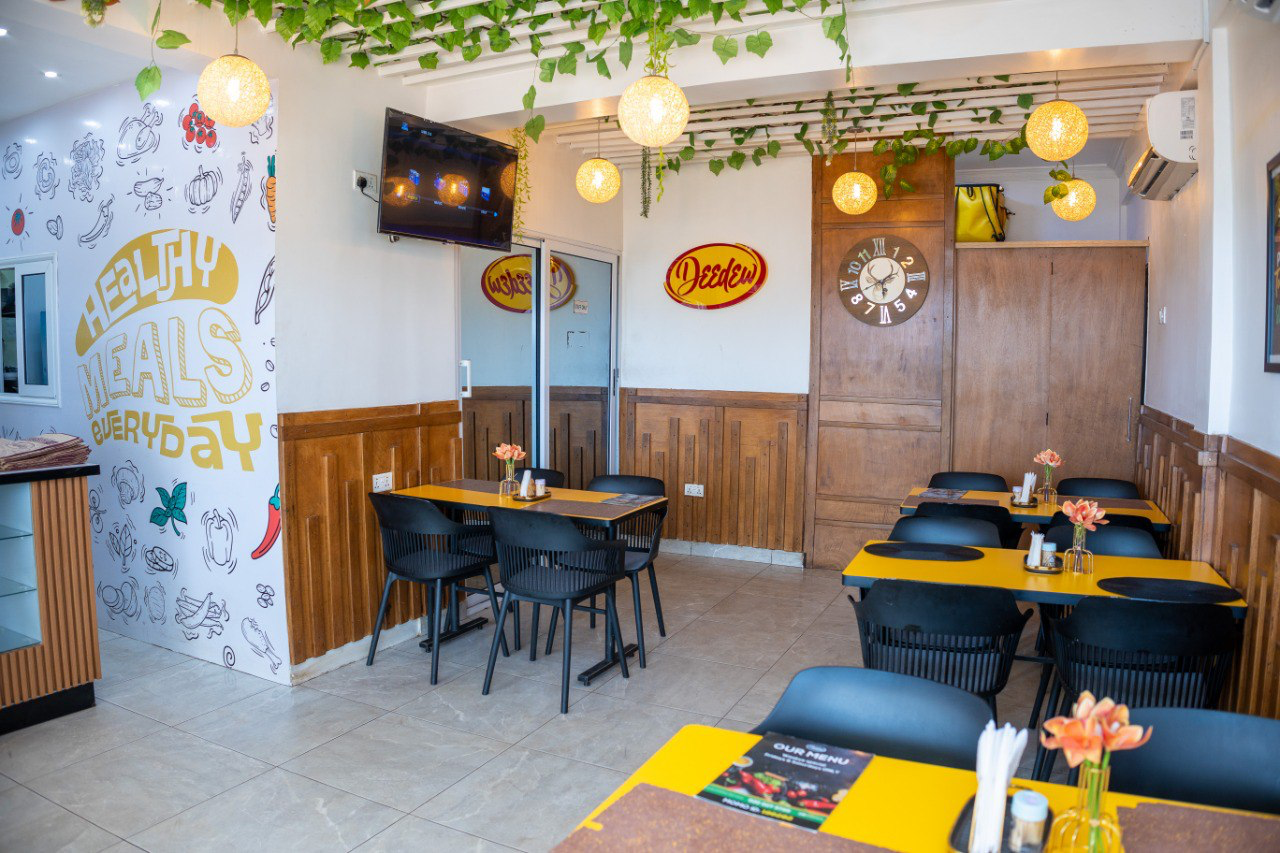 Unlocking Suburban Delight: Deedew Foods Redefines High Street Dining Experience